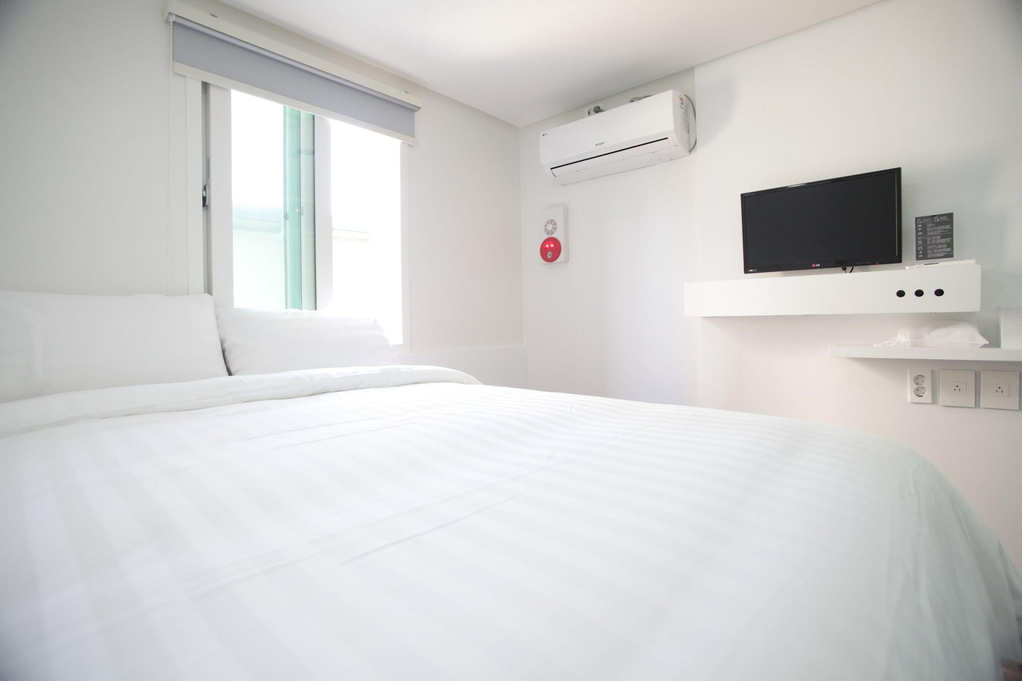K-Pop Hotel Seoul Tower Ngoại thất bức ảnh